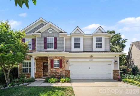 10327 Barrands Lane pending home in Berewick, Charlotte, NC