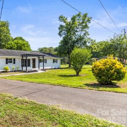 1125 Rembrandt Drive