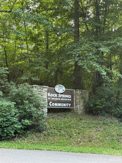 65 Forest Spring Drive
