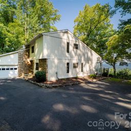 27 Walnut Drive
