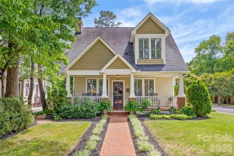 2200 Shenandoah Avenue active home in Chantilly, Charlotte, NC