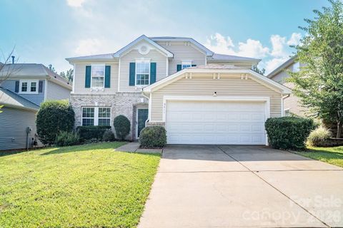 9411 Seamill Road active home in Berewick, Charlotte, NC