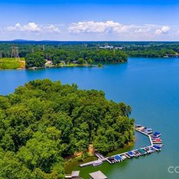 2125 Mt Isle Harbor Drive