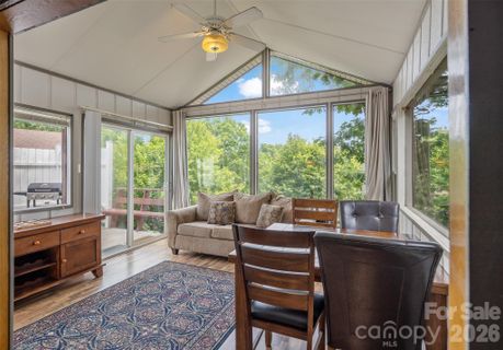 335 Snowshoe Loop active home in Linville Land Harbor, Newland, NC