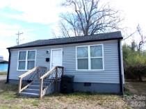 801 Arlington Avenue active home in Woodland Park, Rock Hill, SC