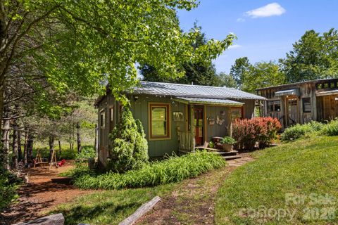 107 111 Hougie Heaven Lane