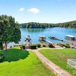 831 Lake Club Drive
