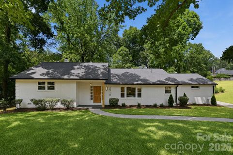 5515 Doncaster Drive active home in Sherwood Forest, Charlotte, NC
