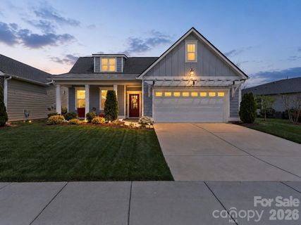 445 Bowline Drive active home in Trilogy Lake Norman, Denver, NC