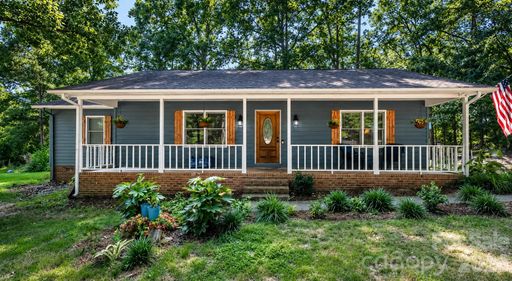 Homes in Enchanted Forest, Matthews