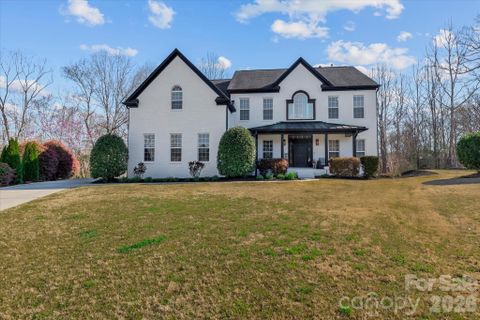 1840 Sapona Court active home in Verdict Ridge, Denver, NC