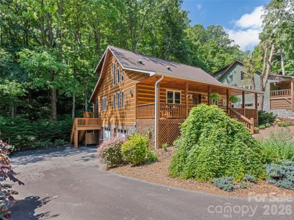 171 Cripple Creek Drive active home in Brannon Forest, Waynesville, NC