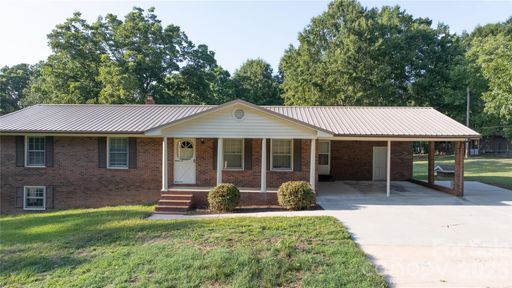 Homes in Anderson Heights, Albemarle