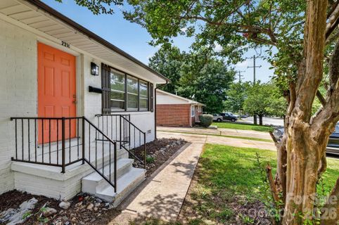 2216 Milton Road