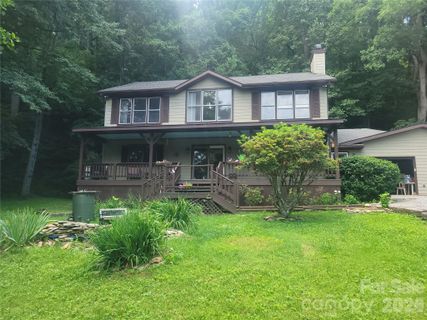 Homes in Mountain Ridges Estates, Waynesville