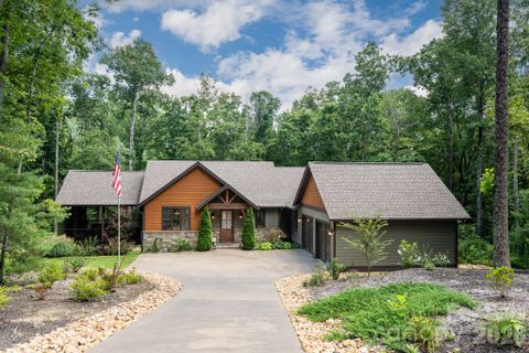 403 Thunder Mountain Road active home in Grand Highlands At Bearwallow, Hendersonville, NC