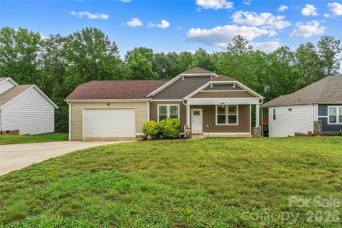 Homes in Farmington Hills, Conover