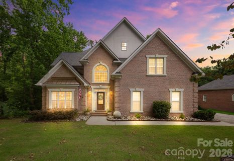 Homes in Shannamara, Matthews