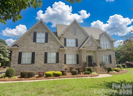 105 Mandarin Drive
