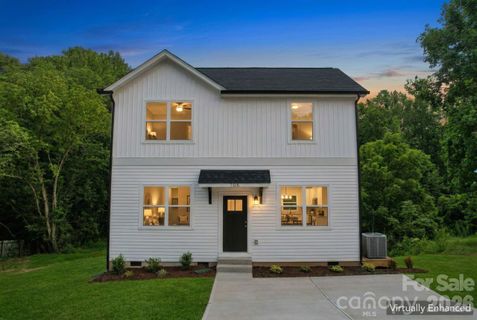 706 N 9th Street