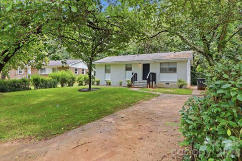 Homes in Pine Valley, Charlotte