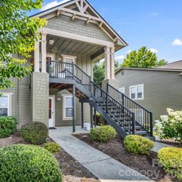 1706 Deermouse Way