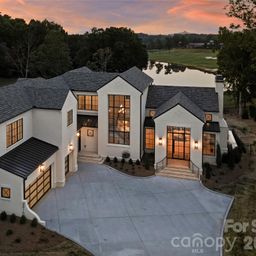 4816 Kelly Woods Lane