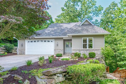 299 Carriage Summitt Way active home in Carriage Park, Hendersonville, NC