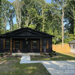 412 N Peterson Street