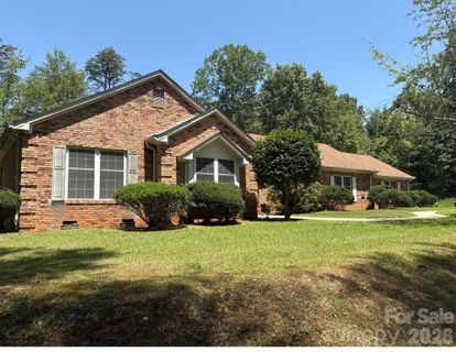 2000 Golf Course Road