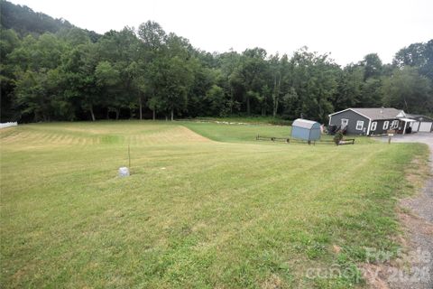 0000 Swift Stream Lane active home in Waters Edge, Waynesville, NC