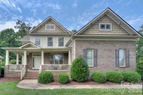 3011 Crismark Drive pending home in Crismark, Indian Trail, NC