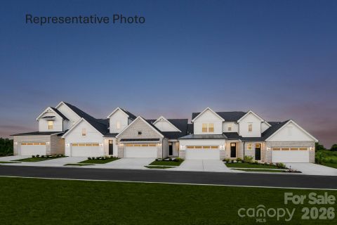 1425 Twin Leaf Road active home in Brook Run, Fort Mill, SC