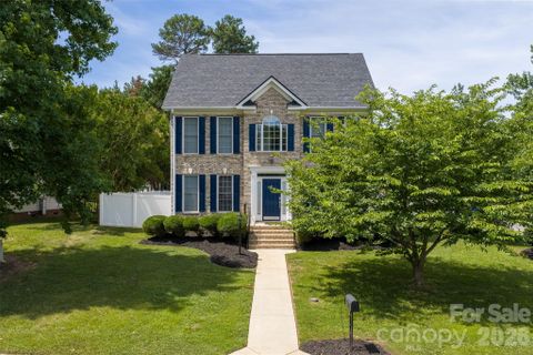 1617 The Crossing Road active home in The Crossing, Rock Hill, SC