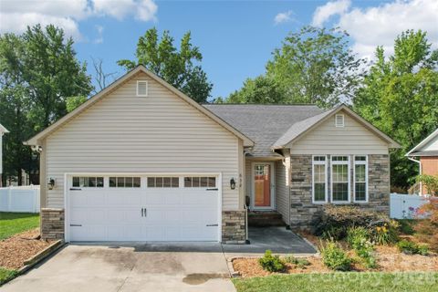 632 Marigold Drive pending home in Pickwick, Kannapolis, NC