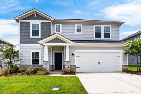 1041 Red Apple Street active home in Simpson Farms, Monroe, NC