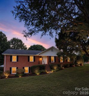3101 Canterberry Drive