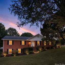 3101 Canterberry Drive