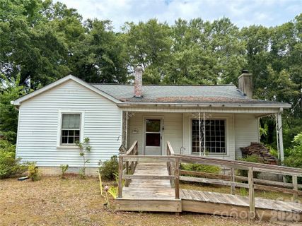 406 Circle Drive