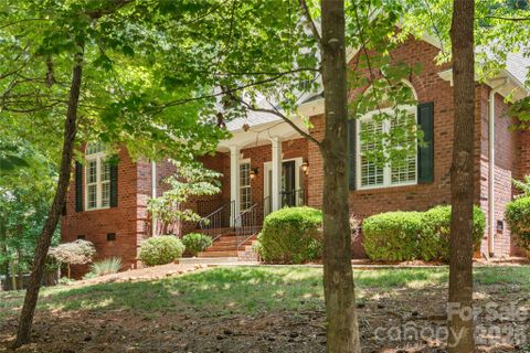 113 Palmer Marsh Place pending home in Shavenders Bluff, Mooresville, NC