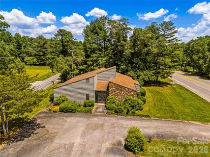 675 Hendersonville Highway