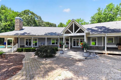 9704 Saddle Avenue pending home in Marvin Estates, Waxhaw, NC