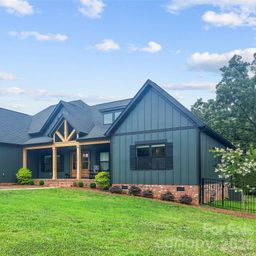 501 Edmunds Lane