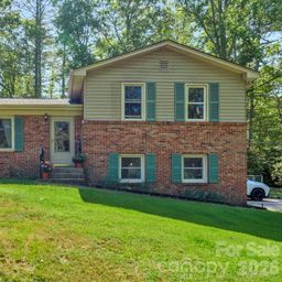1199 Deer Park Lake Road