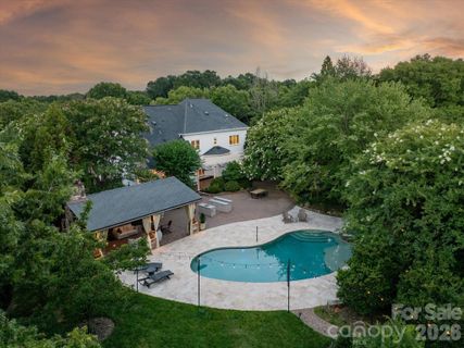 11423 Colonial Country Lane active home in Providence Country Club, Charlotte, NC