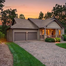 2 Green Drake Court