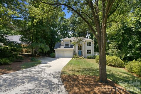 20011 Chapel Point Lane pending home in Chapel Point, Cornelius, NC