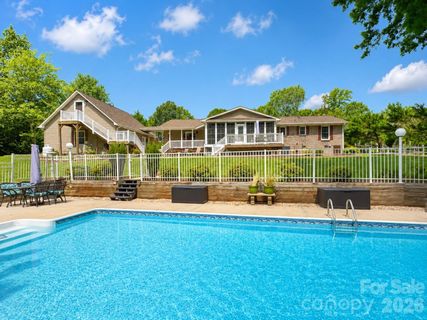 107 Mistywood Drive