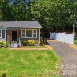 131 Hickory Lane