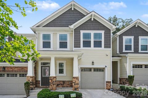 Homes in Somerset, Indian Land